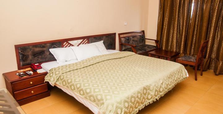 Pagoda Resorts Alappuzha Buitenkant foto