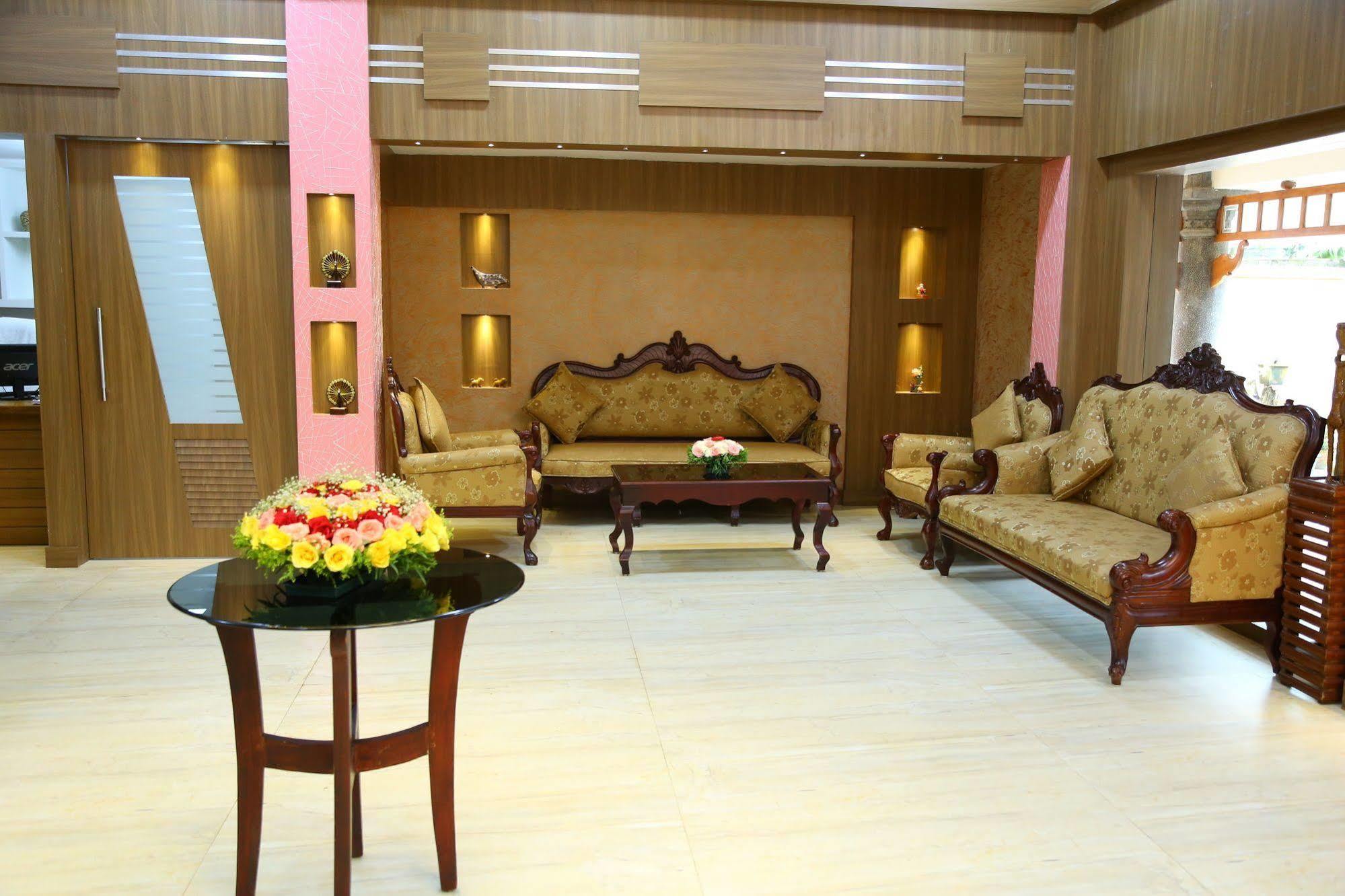 Pagoda Resorts Alappuzha Buitenkant foto